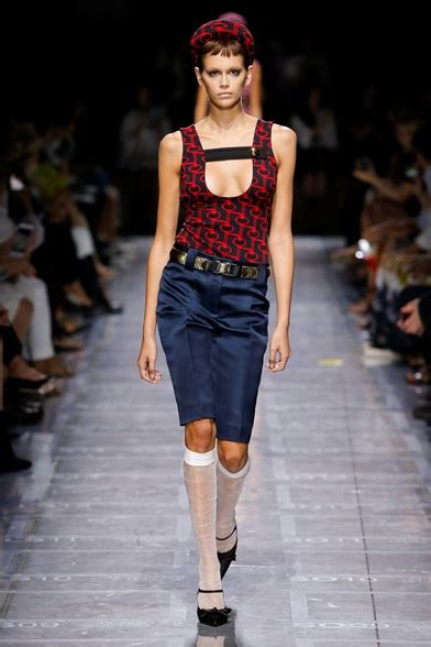 prada vogue runway spring 2019
